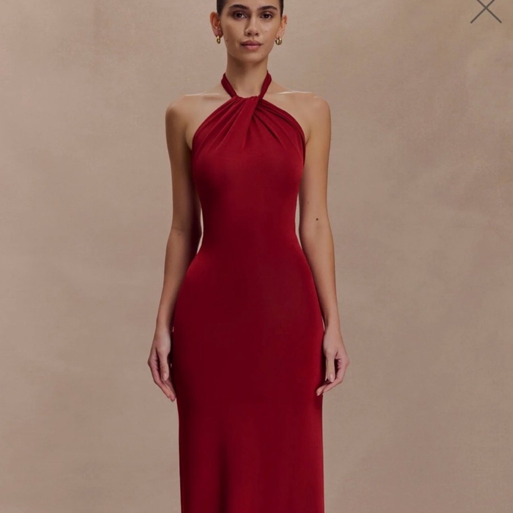Elegant Red Halter Mini Dress